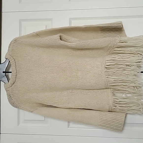 Zara Wool Fringe Sweater Size Small - Picture 3 of 4